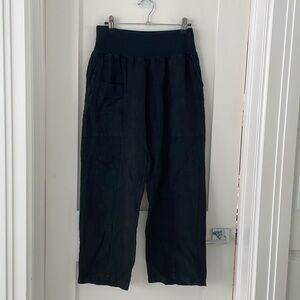 New linen 3/4 length inizio pants